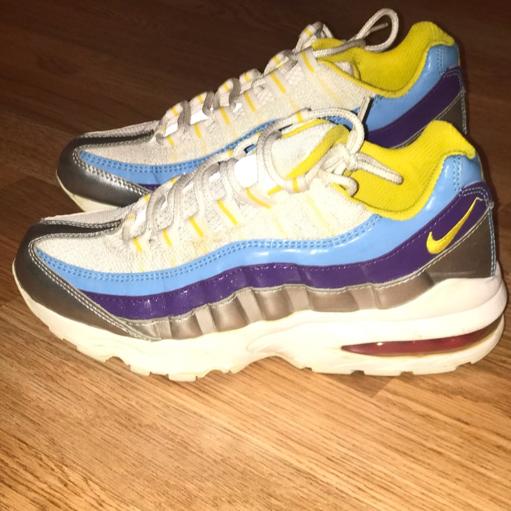 Air max 95’s worn once